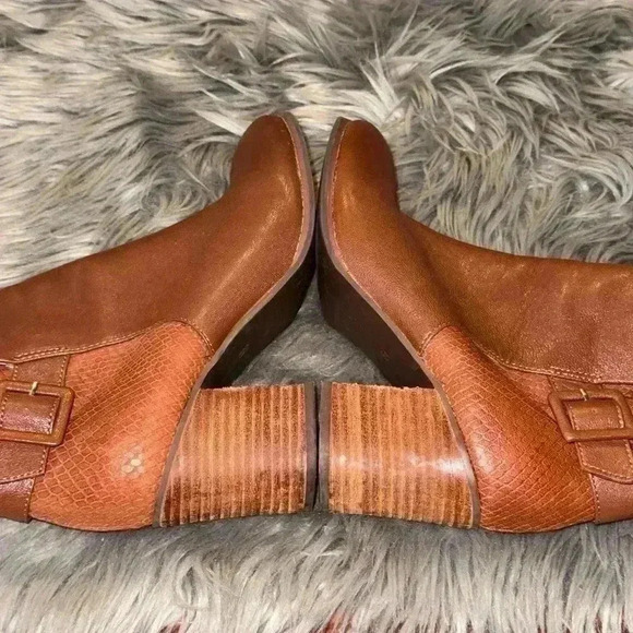 Anthropologie Seychelles Brown Side Zip Ankle Heel Bootie Size 8.5 - Picture 4 of 14